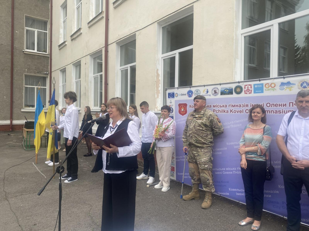 Замість квітів – донат на підтримку ЗСУ: як у Ковельській громаді відзначили День знань