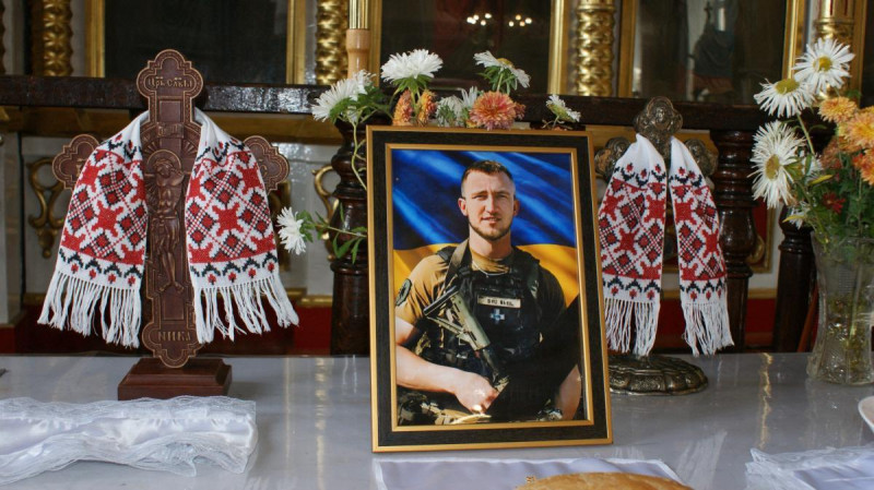 Пройшов війну, пережив ампутацію і будував плани на майбутнє: на Волині поховали 25-річного захисника