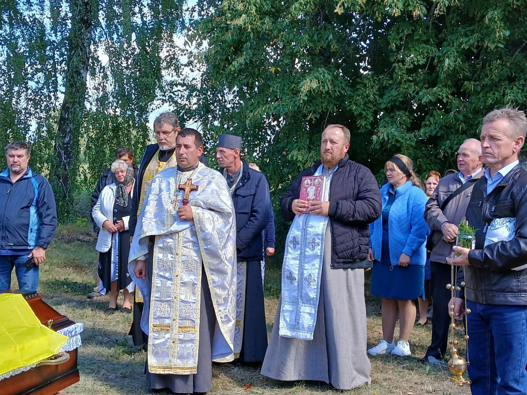 Серце Героя зупинилося на 39-му році життя у лікарні: на Волині в останню дорогу провели Сергія Гонтара