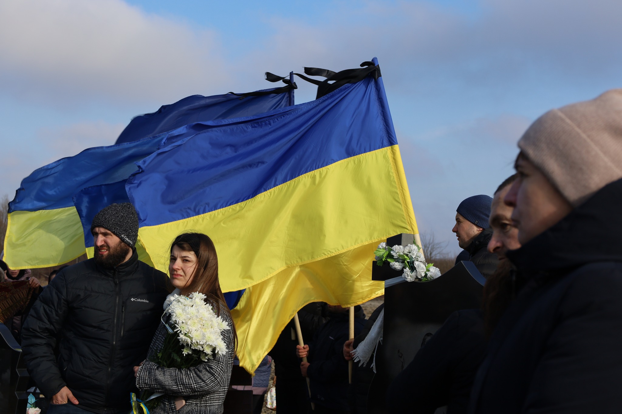 Серце важкопораненого бійця зупинилося після тривалого лікування: на Волині попрощалися з Героєм Русланом Світачем