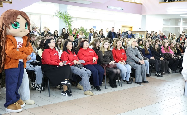 ВНУ імені Лесі Українки відкрив двері майбутнім студентам