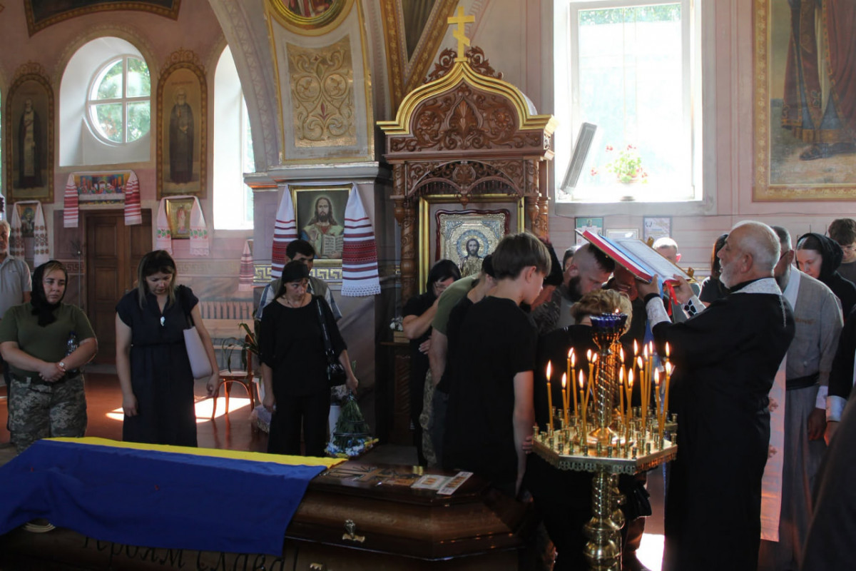 «Він ніколи не жалівся»: волиняни попрощалися із захисником Михайлом Присяжнюком