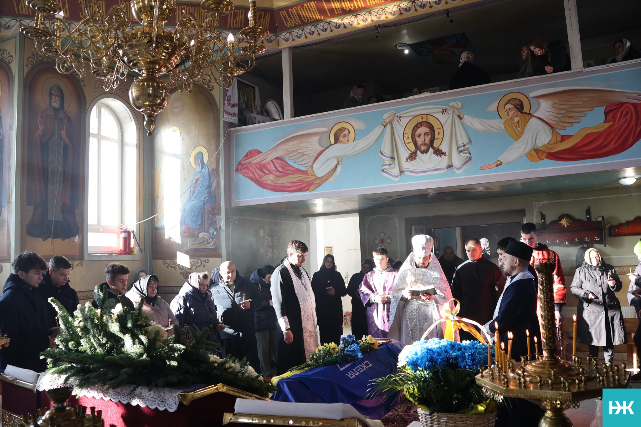 Без батька залишилися п'ятеро дітей: на Волині в останню путь провели Героя, який вважався безвісти зниклим