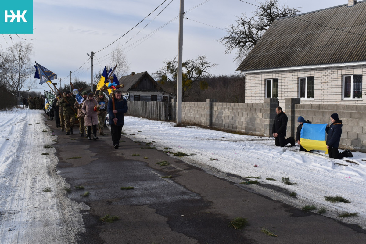 Загинув у Курській області: на Волині поховали Героя Валерія Солоху