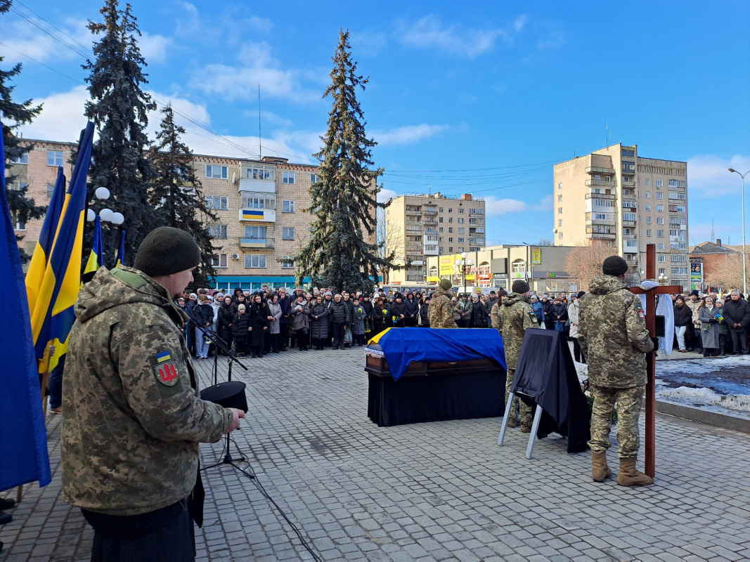 Життя обірвав ворожий дрон: на Волині попрощалися із 34-річним Героєм Василем Оришкевичем