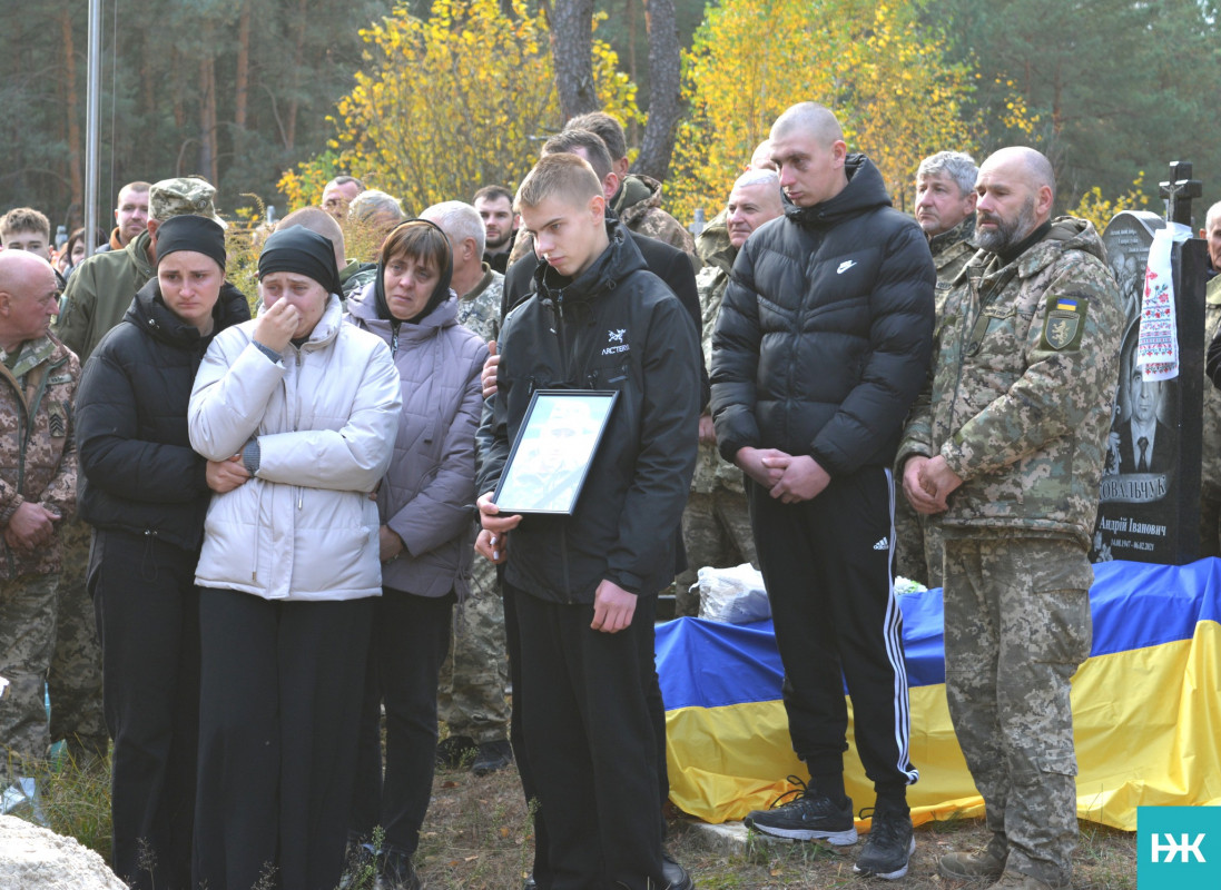 З перших днів вторгнення боронив Україну: на Волині попрощались з кавалером орденів «За мужність» Василем Петриком