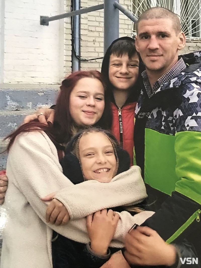 Не хотів, щоб було соромно дивитися синові в очі, тому повернувся з-за кордону захищати країну: спогади про сапера з Волині, якому назавжди 33