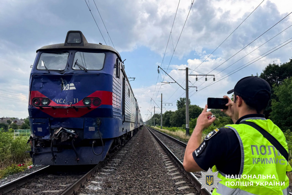 Смертельна ДТП на Рівненщині: поліція повідомила, хто загинув і скільки людей постраждали. Відео 18+