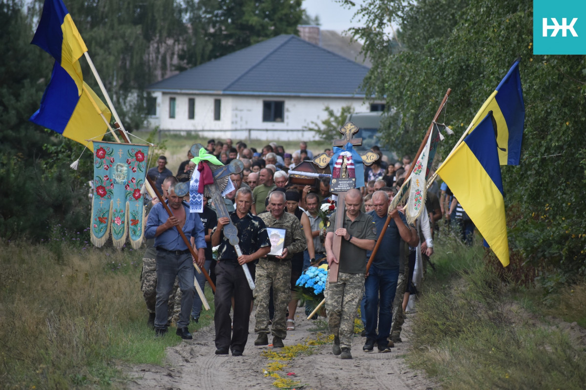 Волиняни провели в останню дорогу загиблого Героя з Волині Василя Маковського