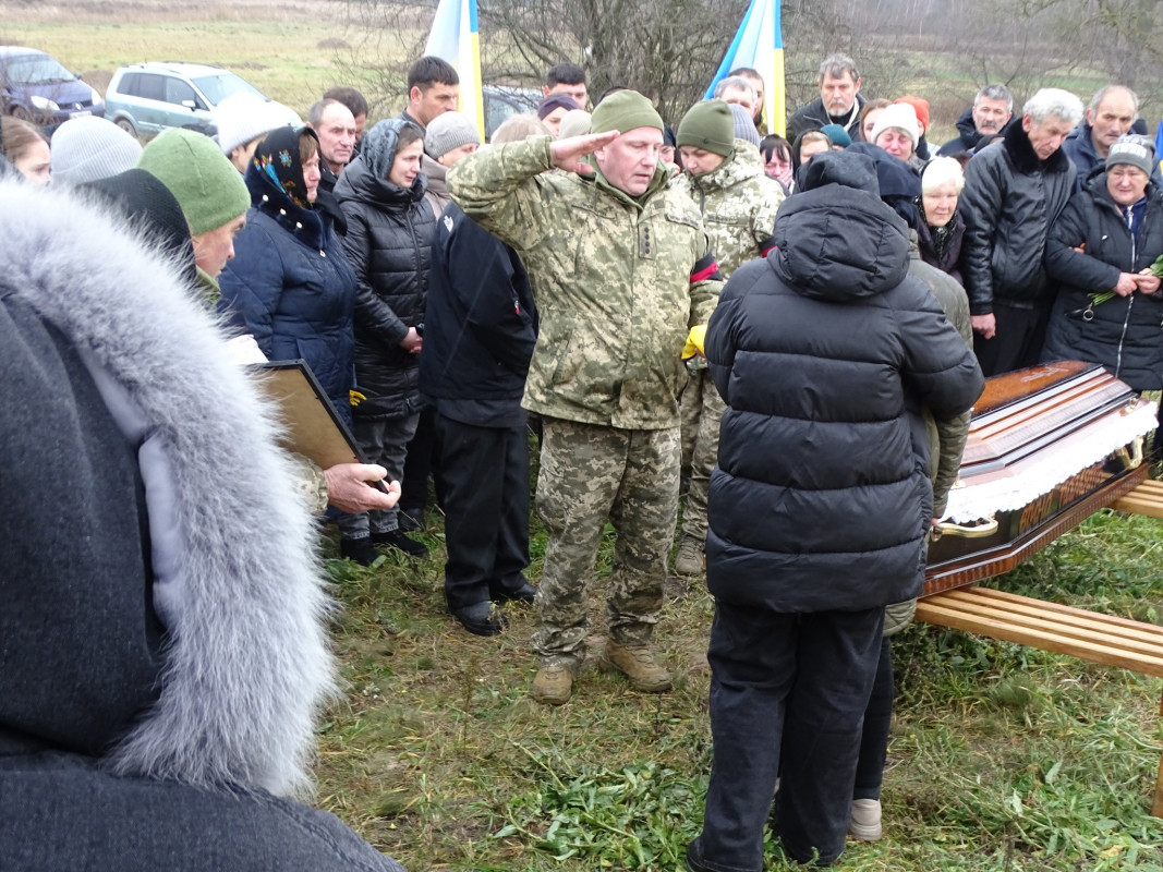 До рідного дому на Волині «на щиті» повернувся 20-річний захисник Станіслав Столярук