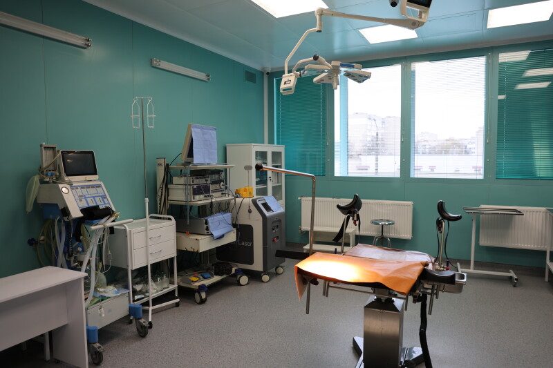 У луцькій міській лікарні відкрили оновлений операційний блок