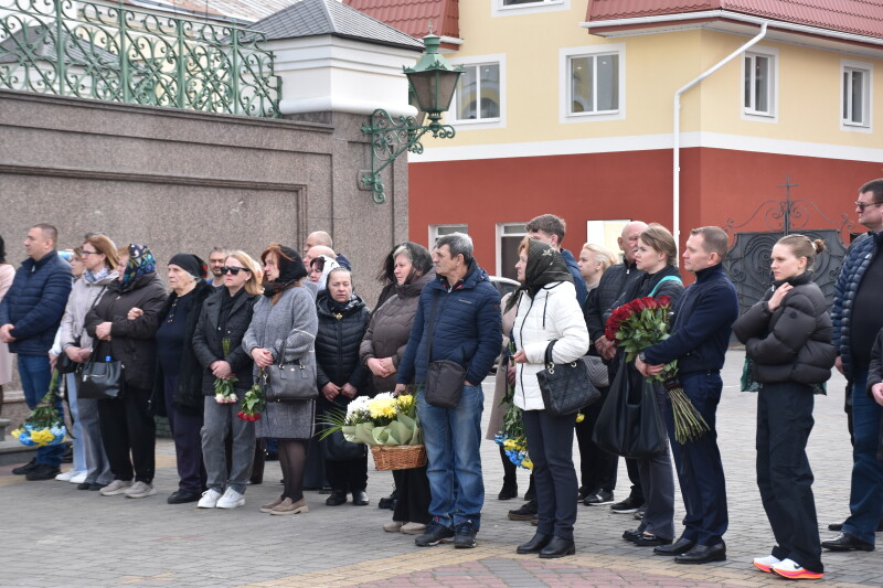 Луцьк попрощався із двома Героями — Анатолієм Андрусиком та Богданом Новосадом