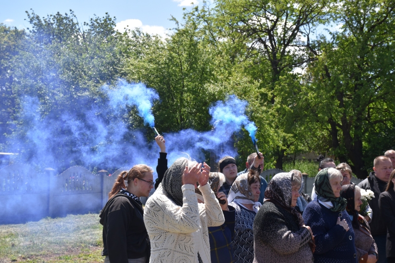 Два роки вважався безвісти зниклим: на Волині попрощалися з Героєм Віктором Шоломом