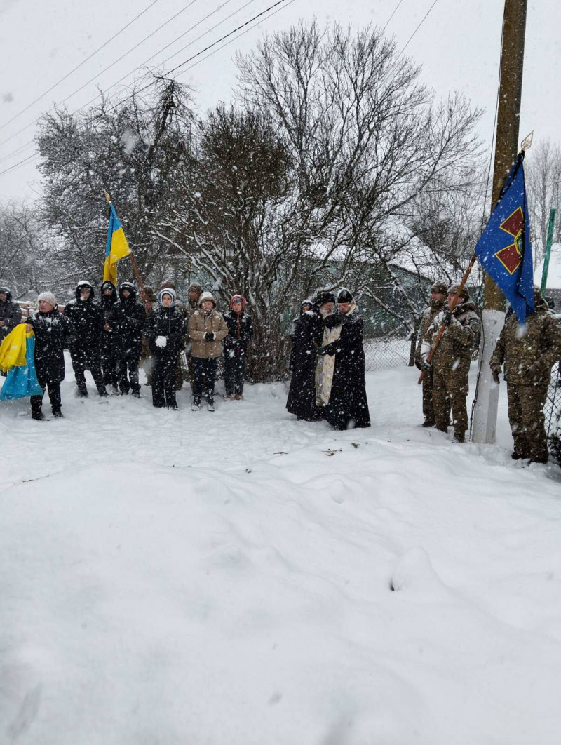 На Волині провели в останню земну дорогу військового Василя Ярмолюка