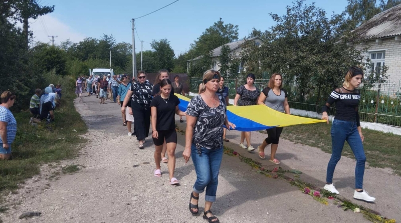 Ціною власного життя відстоював життя інших: на Волині поховали Героя Руслана Подзізея