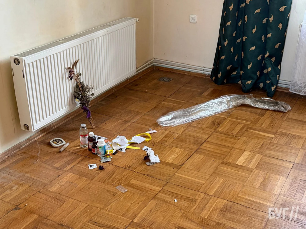 Порожні зали, сміття і зірване майно: що залишила УПЦ МП в Успенському соборі у Володимирі. Фото