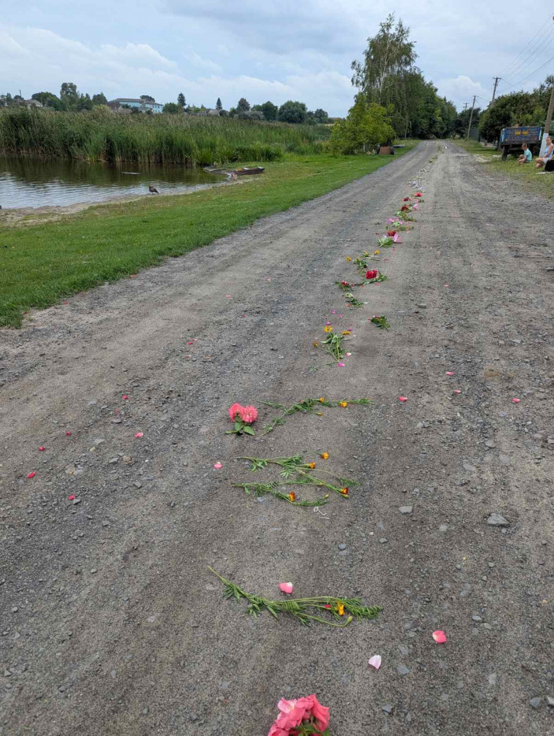 Серце не витримало пережитого на війні: на Волині попрощалися з Героєм Валерієм Вакулюком