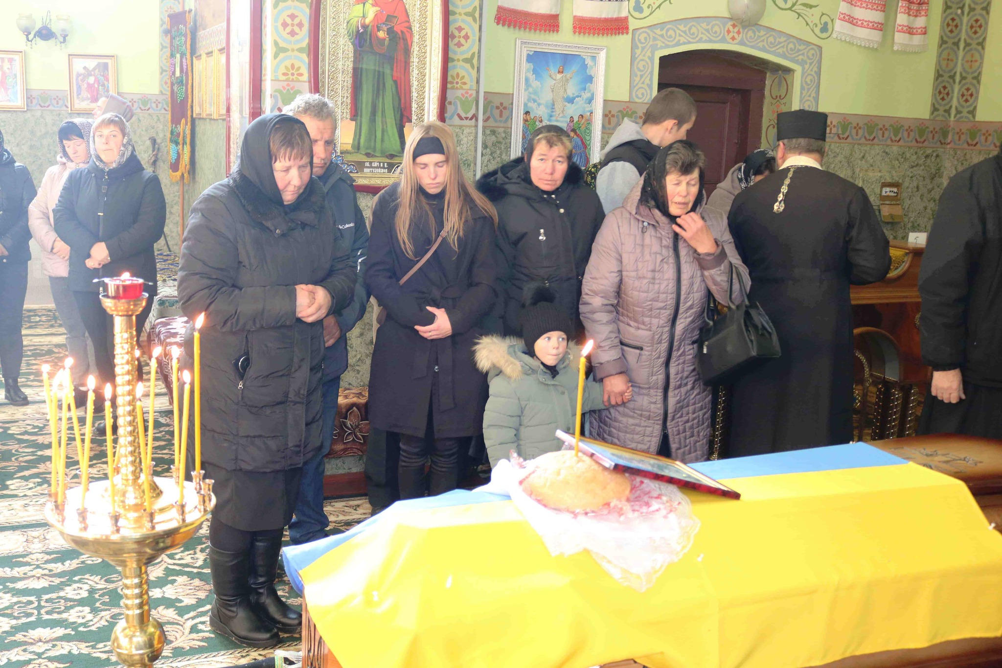 Маленька донечка втратила батька: на Волині попрощались з Героєм, який майже рік вважався зниклим безвісти