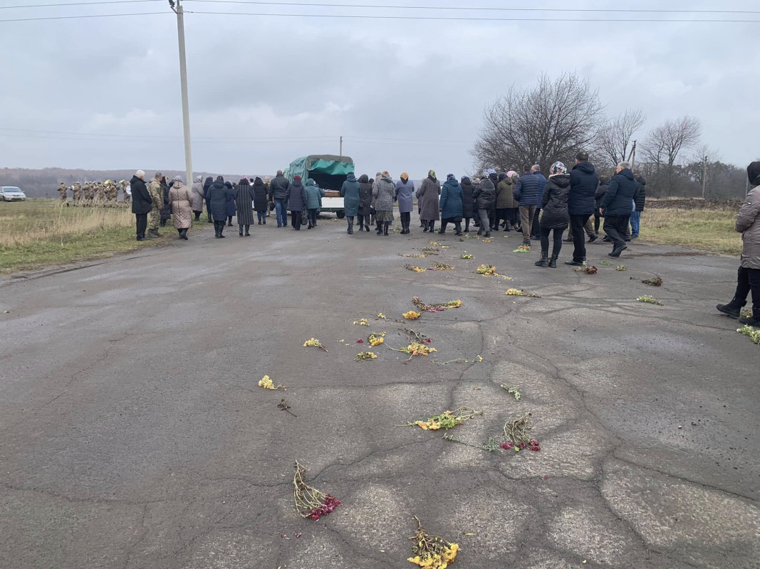 Громада на Волині провела в останню путь Героя Василя Залевського