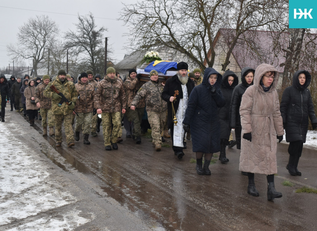 Серце воїна не витримало побаченого й пережитого: на Волині поховали Героя Олександра Куринчука