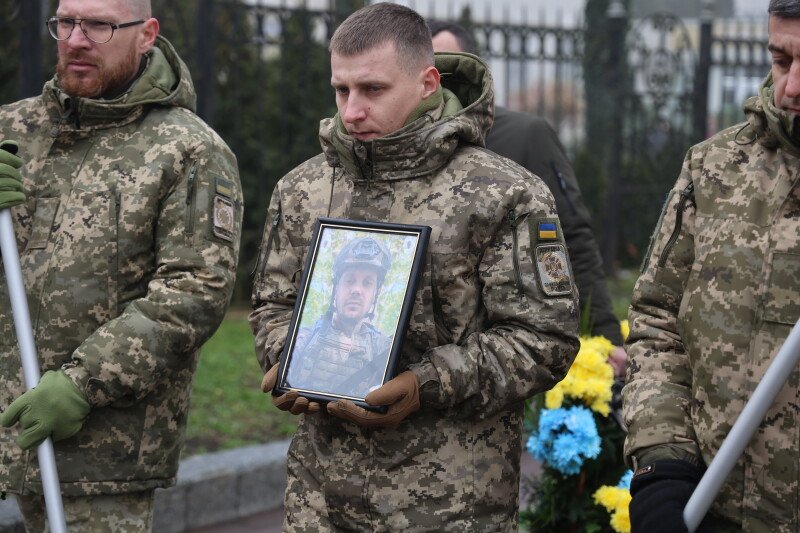 У Луцьку провели в останню путь 36-річного Героя Михайлом Миколайовичем Чернюком