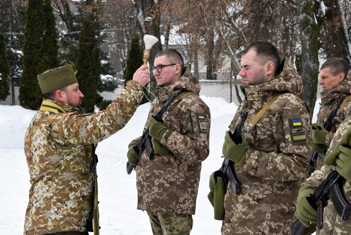 «Краще підписати контракт, ніж боятися, що тебе закинуть в бус»: у Луцьку прикордонники присягнули на вірність народові
