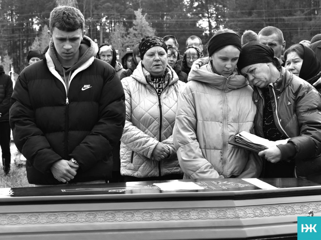 Мобілізували навесні цього року: на Волині в останню дорогу провели Героя Руслана Русила