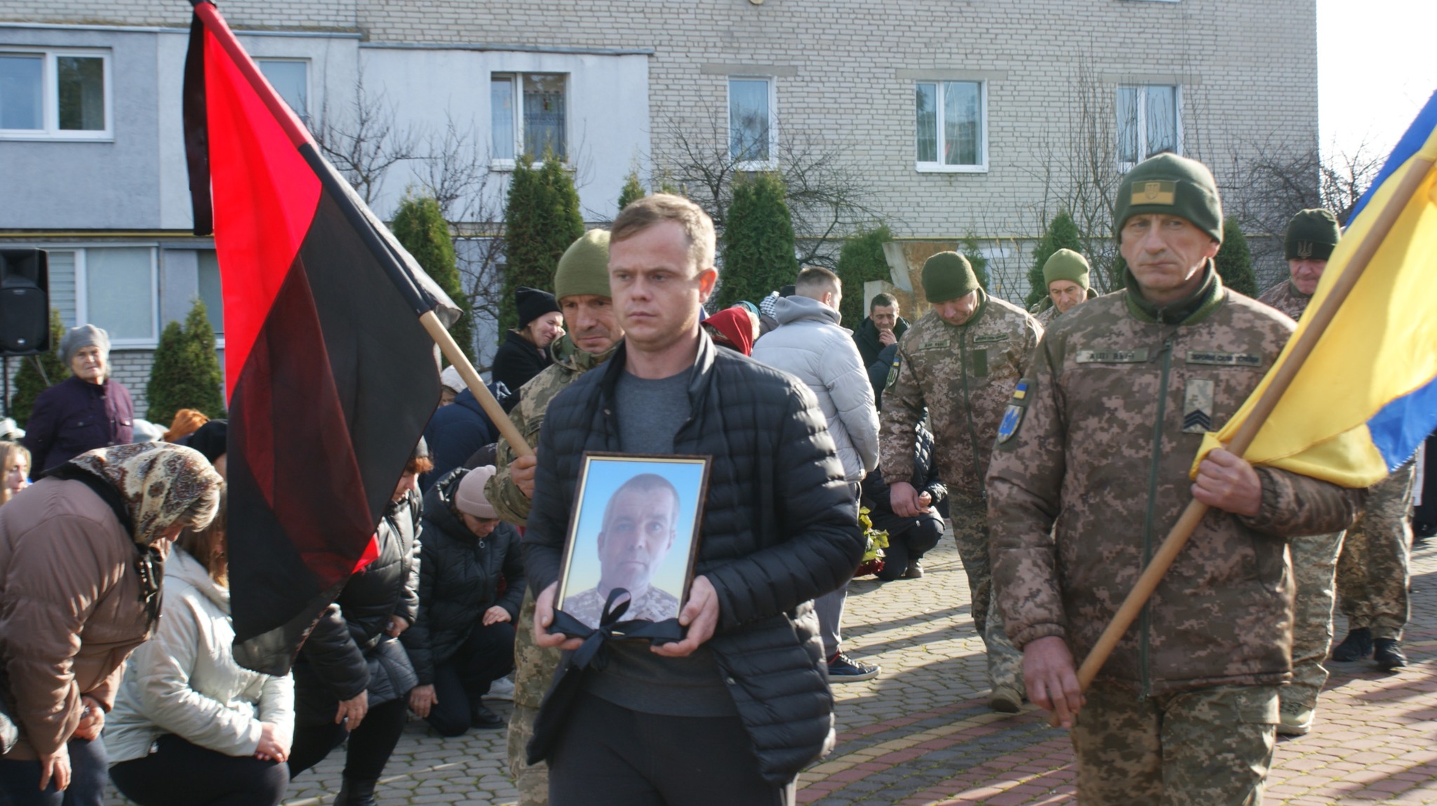 Через три місяці після мобілізації загинув: волиняни попрощалися з Вячеславом Бовконюком