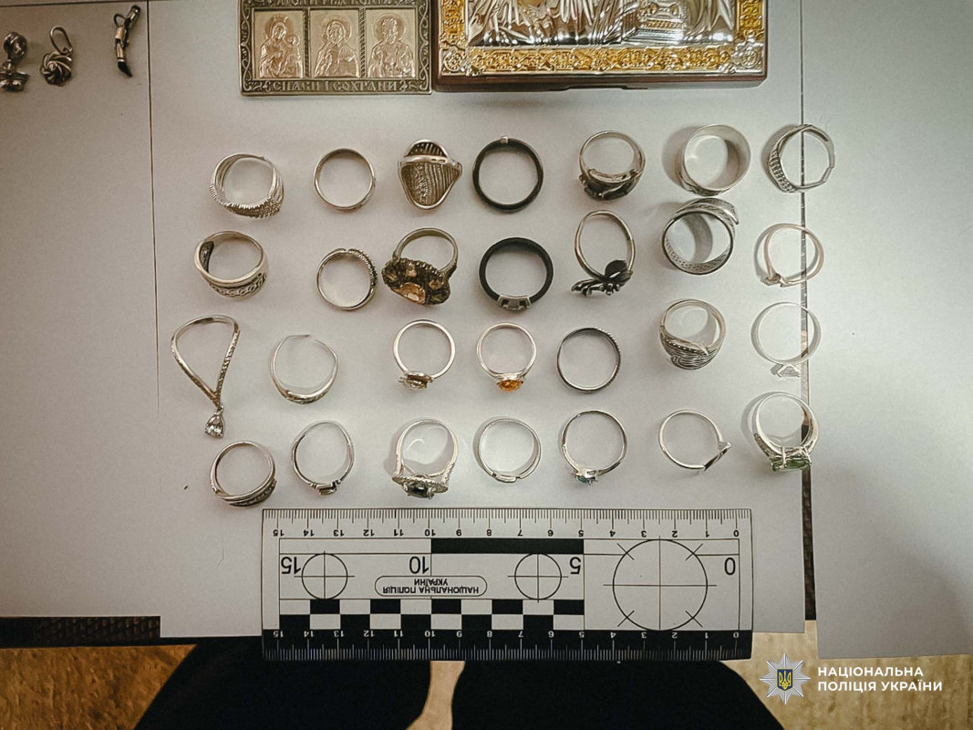 Мав проблеми із законом, пішов служити, а нині - у СЗЧ: на Волині чоловік обікрав ювелірний магазин