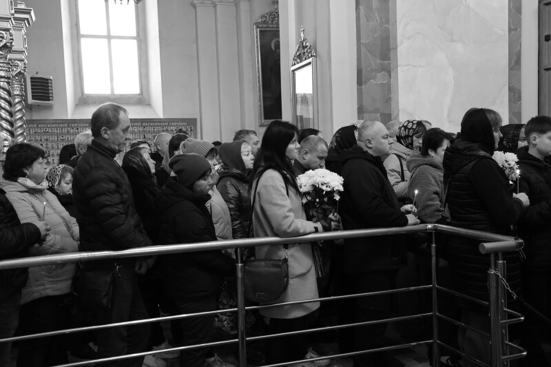 У Луцьку в один день попрощалися із двома захисниками - Вадимом Целюхом та Михайлом Гусаком