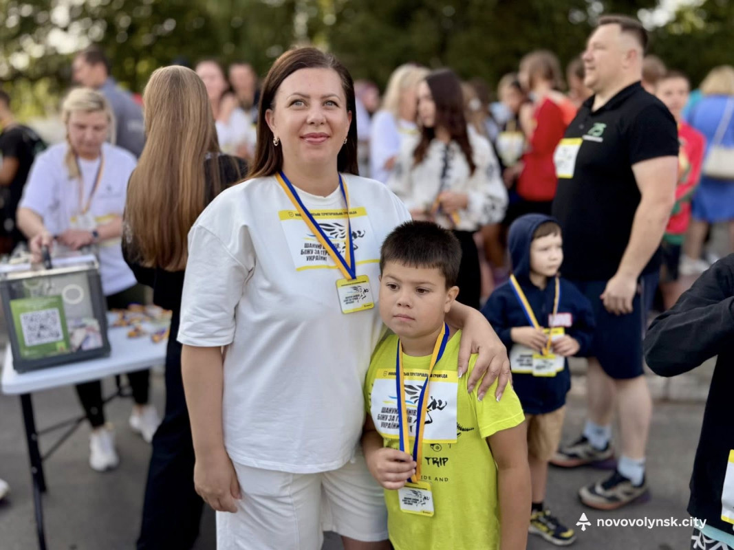 «Шаную воїнів, біжу за героїв України»: у місті на Волині на благодійному заході зібрали гроші для ЗСУ