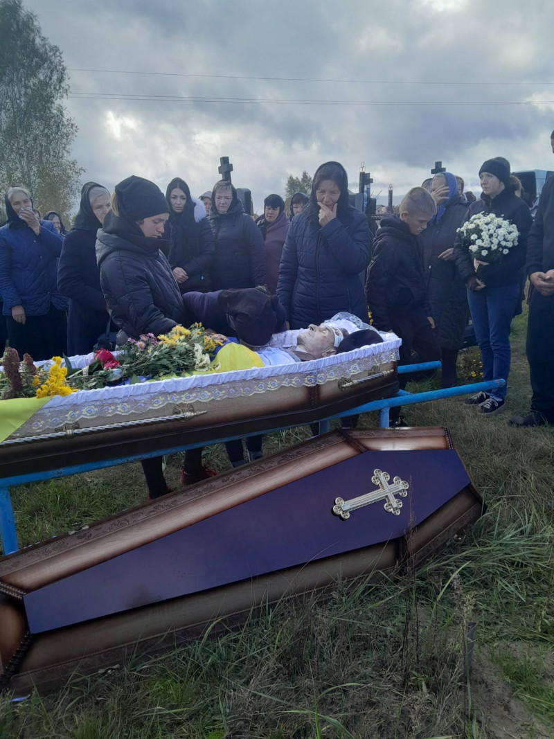 Серце воїна зупинилося у лікарні: на Волині попрощалися із захисником Богданом Світачем