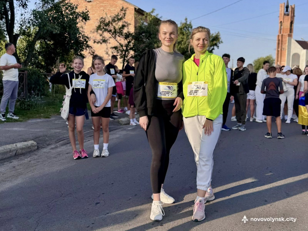 «Шаную воїнів, біжу за героїв України»: у місті на Волині на благодійному заході зібрали гроші для ЗСУ