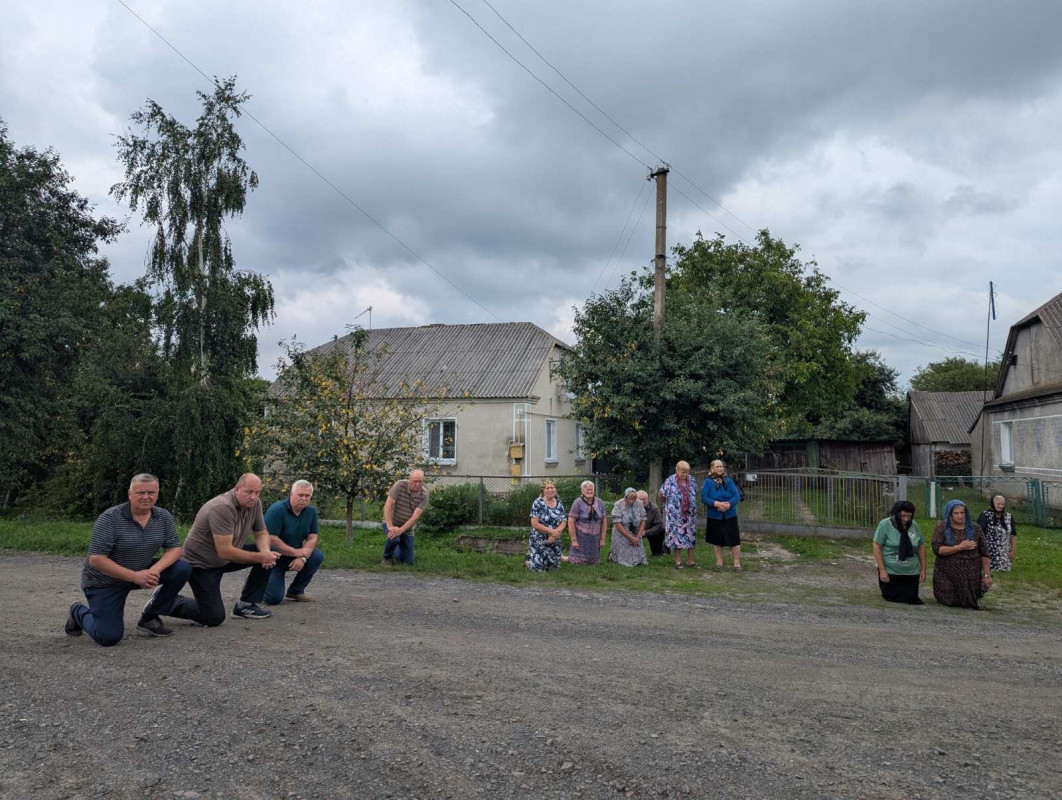 Серце не витримало пережитого на війні: на Волині попрощалися з Героєм Валерієм Вакулюком