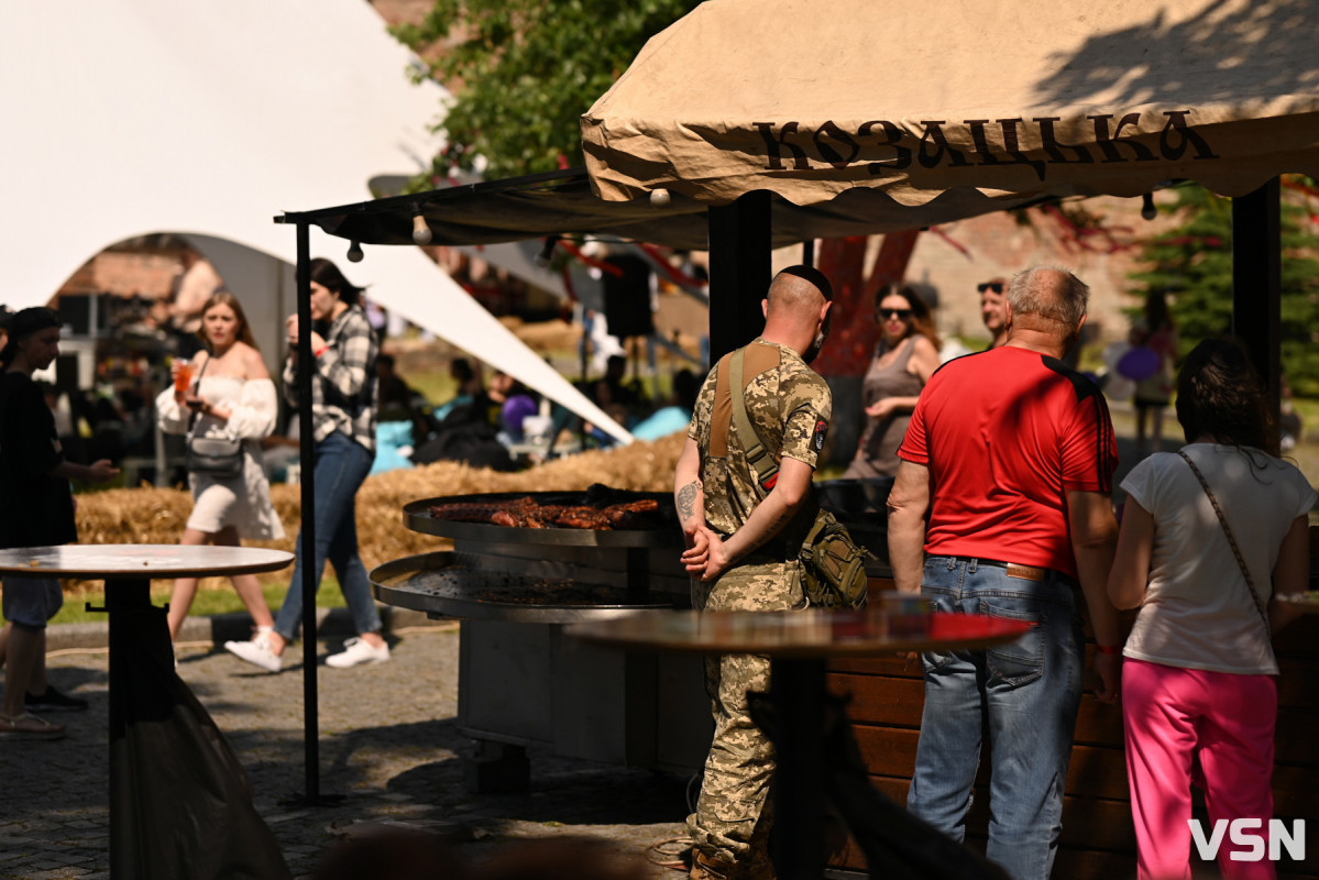 Вперше в Україні: у Луцьку проходить масштабний «ЛЮБАRТ FEST». ФОТОРЕПОРТАЖ