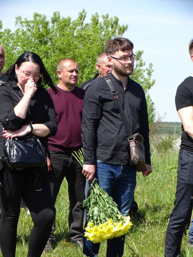 Родина дочекалася Героя - волиняни попрощалися із полеглим Героєм Василем Криницьким