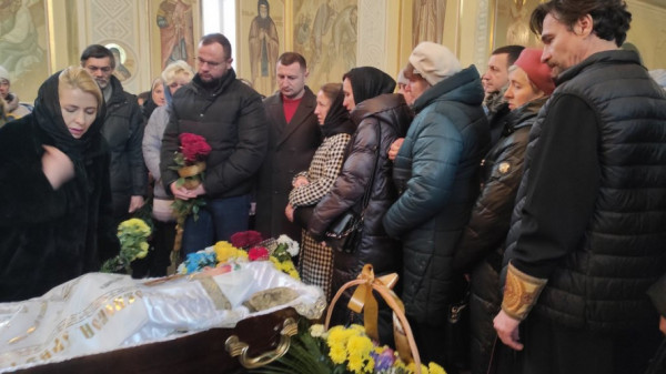 Боронив Україну до останнього подиху: у Луцьку прощались з загиблим Героєм Сергієм Каліщуком