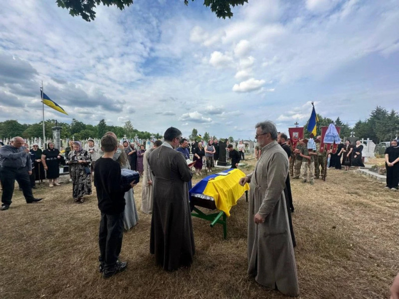 На Волині поховали 25-річного Героя Артура Фринаса