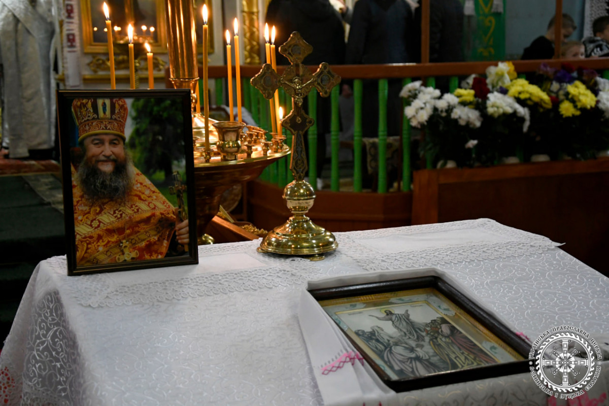 На Волині померлого священника відспівали у храмі, у якому він служив все життя