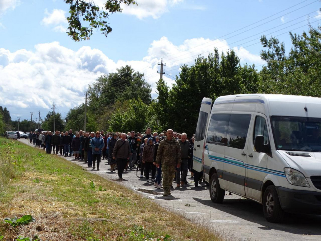 Серце Героя зупинилося на 39-му році життя у лікарні: на Волині в останню дорогу провели Сергія Гонтара