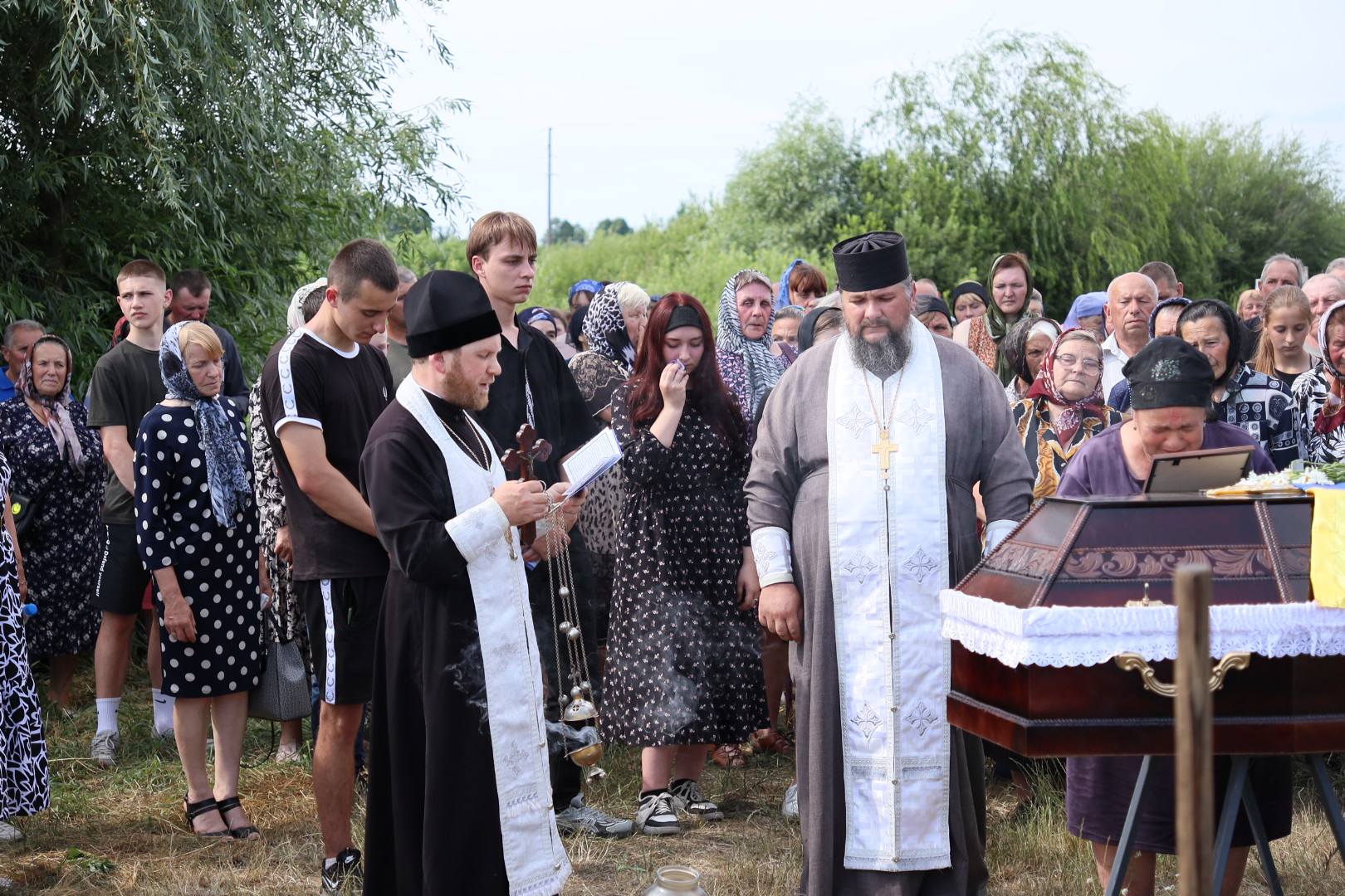 8 місяців вважався зниклим безвісти: на Волині в останню путь провели Героя Анатолія Янчука