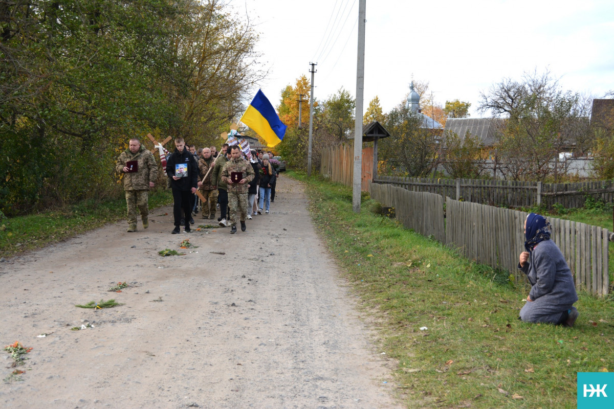 З перших днів вторгнення боронив Україну: на Волині попрощались з кавалером орденів «За мужність» Василем Петриком