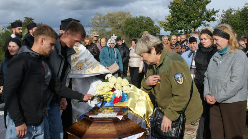 Пройшов війну, пережив ампутацію і будував плани на майбутнє: на Волині поховали 25-річного захисника
