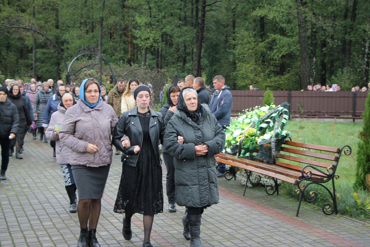 Загинув у полоні: волиняни провели до місця вічного спочинку воїна Ярослава Гарбара