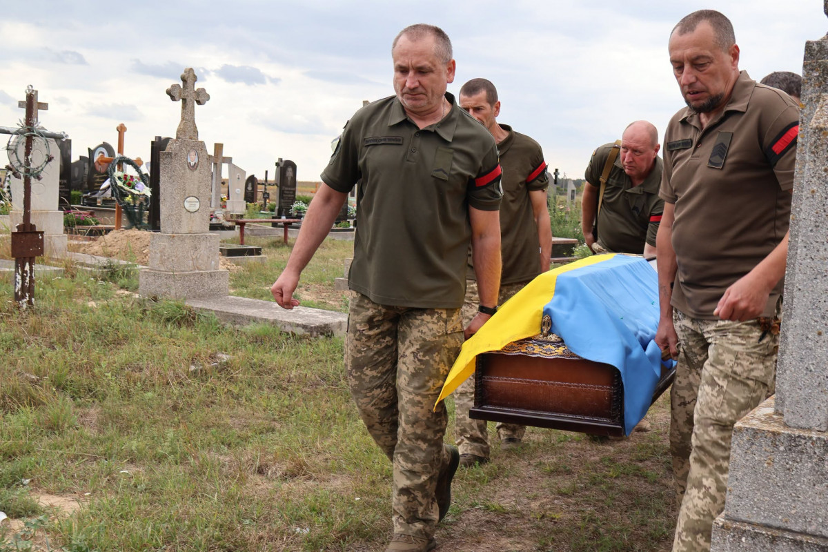 На Волині в останню путь провели військовослужбовця Леоніда Фищука