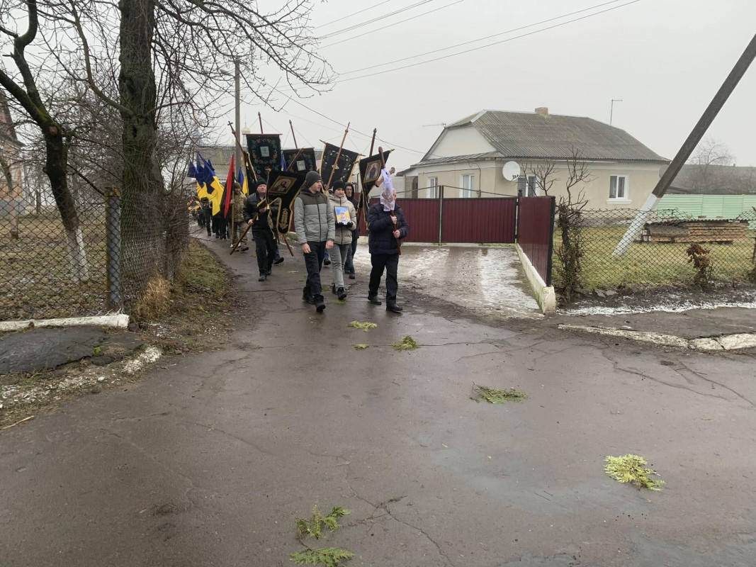 Життя обірвалося від численних травм: на Волині попрощалися із захисником Юрієм Сапіжуком