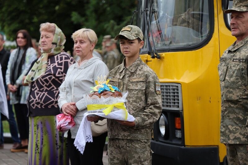 Траурний день у Луцьку: громада попрощалася з трьома захисниками України