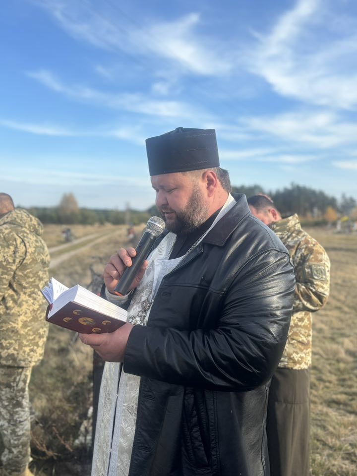 До останнього подиху боронив Україну: на Волині попрощалися із загиблим Героєм Іваном Кіпенем