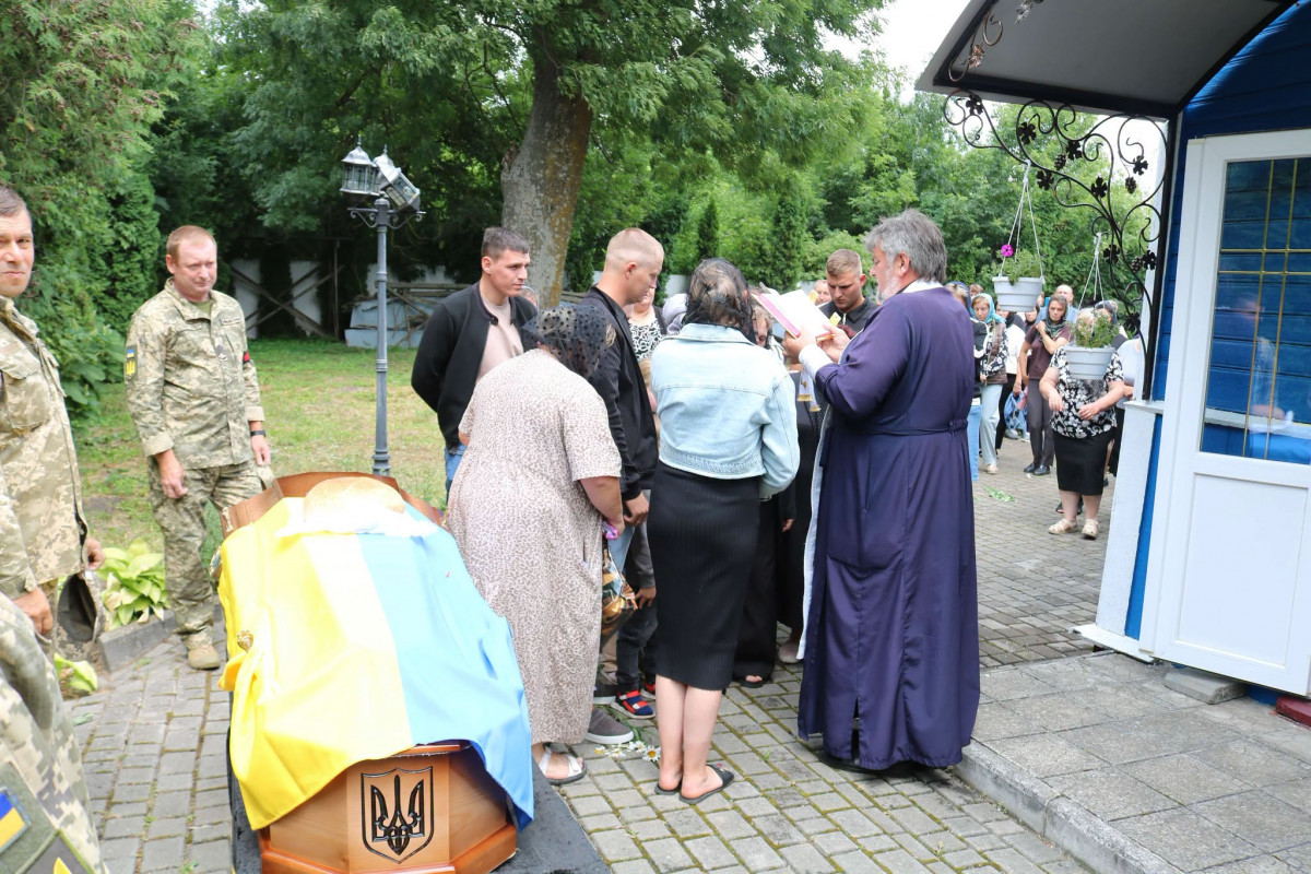 Помер після поранення: на Волині попрощалися із Захисником Ігорем Андрійчуком