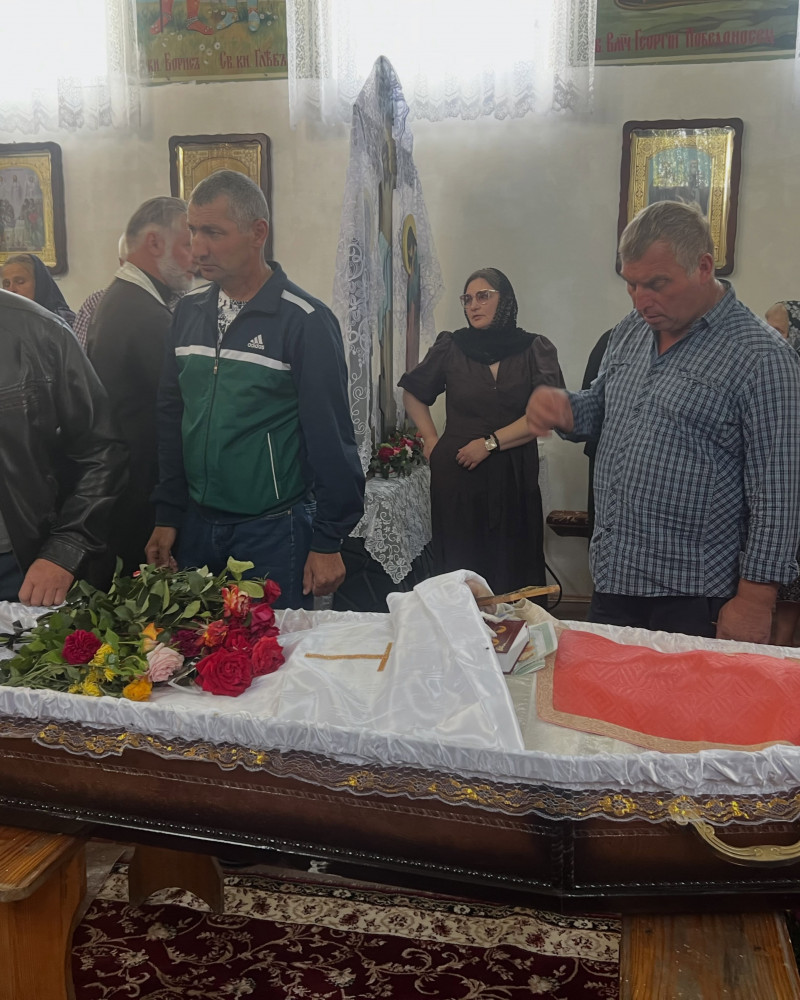 На Волині попрощалися зі священником